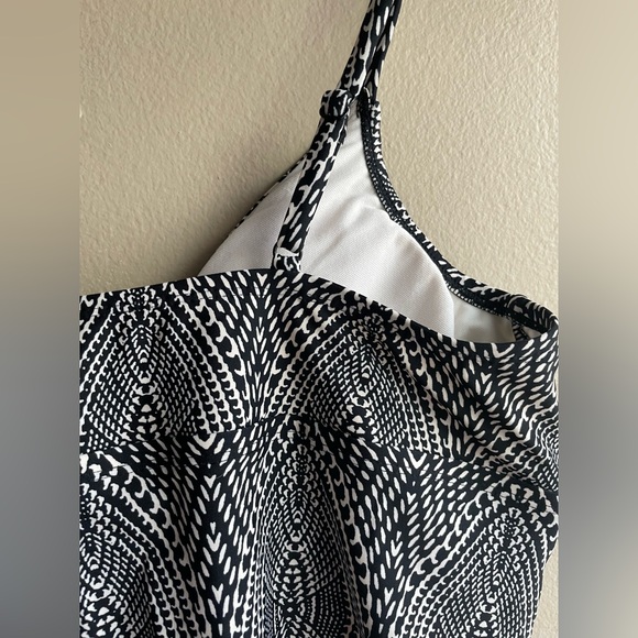 New Kona Sol Women Swimsuit Top Size XL - Picture 3 of 7